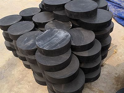 泽库县板式橡胶支座由若干层橡胶片与薄钢板经加压硫化